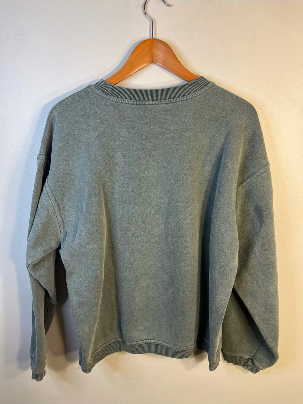 Ocean City 100% Cotton Crewneck Sweatshirt Sage Green Size Medium